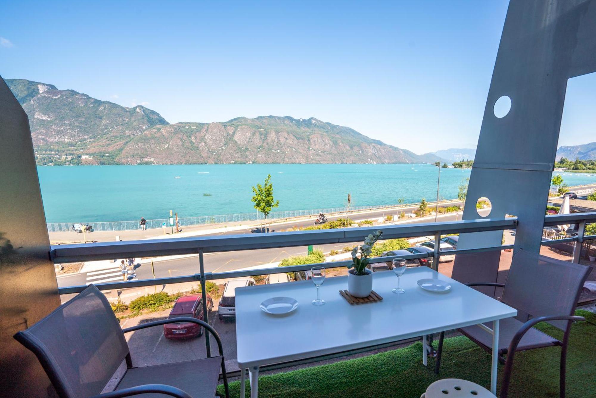 Cabana & Fenetre Sur Lac - Terrasse & Parking Tresserve Zewnętrze zdjęcie